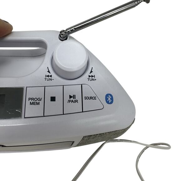 JENSEN CD-565 Portable Bluetooth CD FM Radio White w/CD AC Adapter - Picture 5 of 7